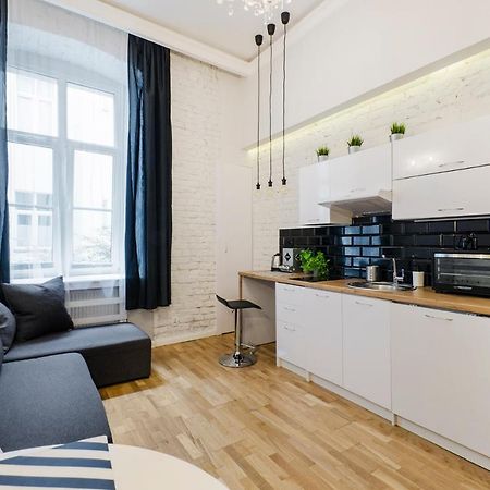 Cozy Apartments On Sierpnia Street Lodz (Lodz) Exterior photo