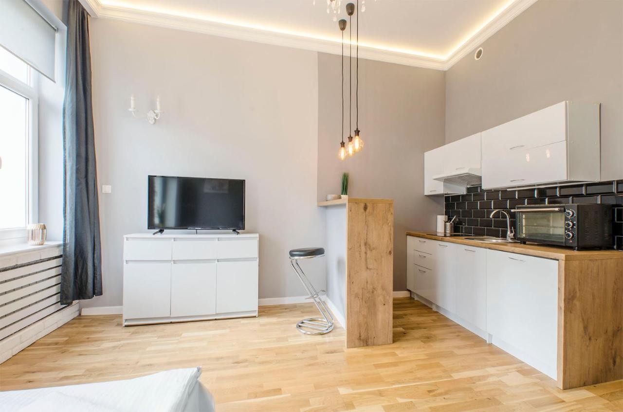 Cozy Apartments On Sierpnia Street Lodz (Lodz) Exterior photo