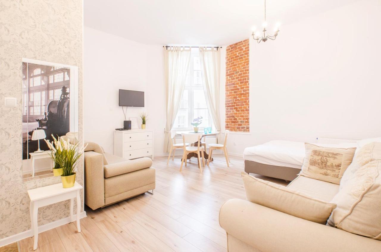 Cozy Apartments On Sierpnia Street Lodz (Lodz) Exterior photo